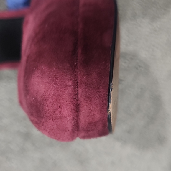 Coach Christie Pat Suede Maroon Pumps  Size 8 - Picture 7 of 12